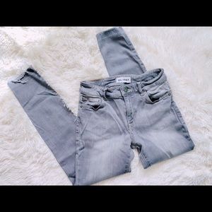 DL 1961 Florence Intasculpt Crop Skinny Jeans